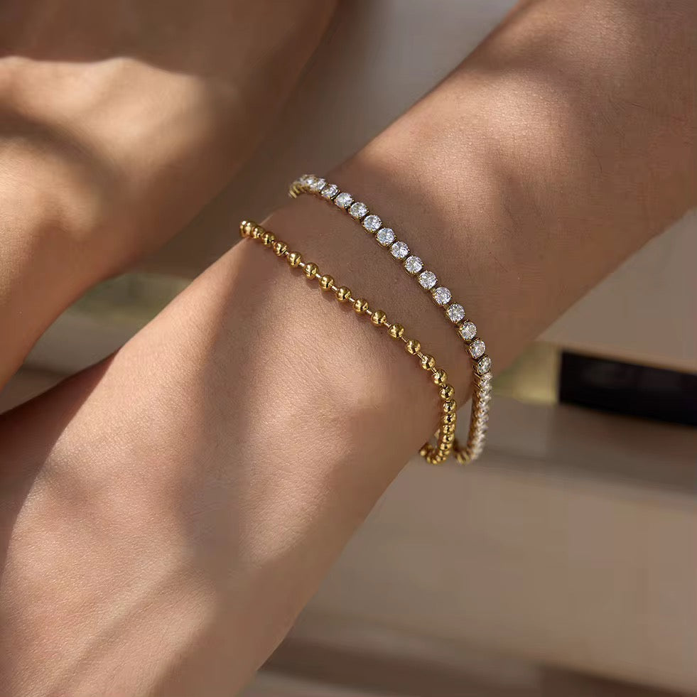 Tennis Bracelet Versus Bangle - Which Suits You?