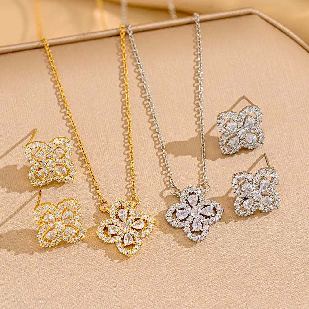 Classic Silver Floral Jewellery Set – Cubic Zirconia Necklace &amp; Earrings