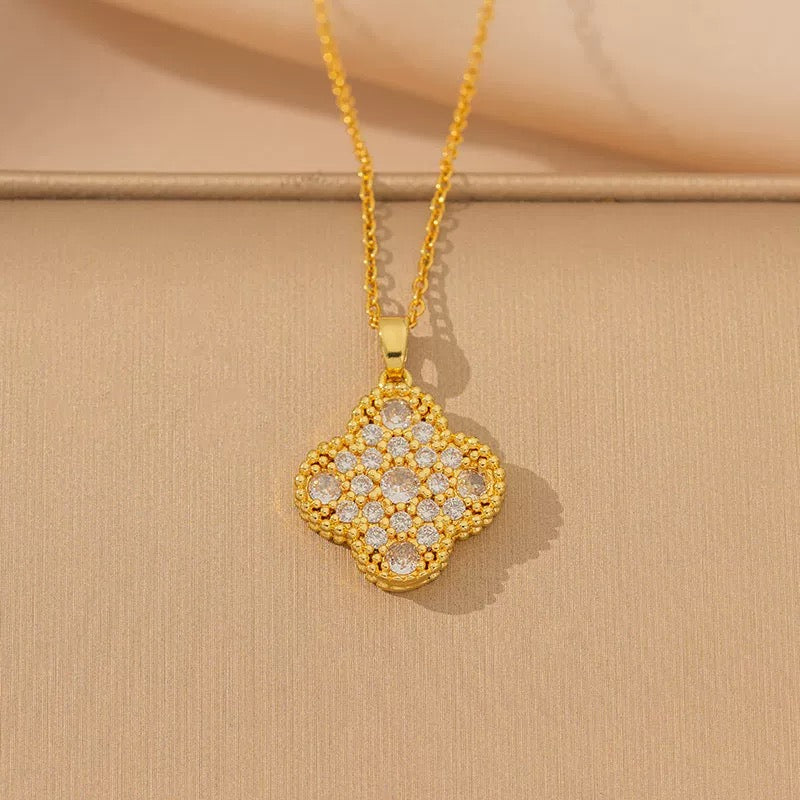 Quatrefoil Luxe Collection