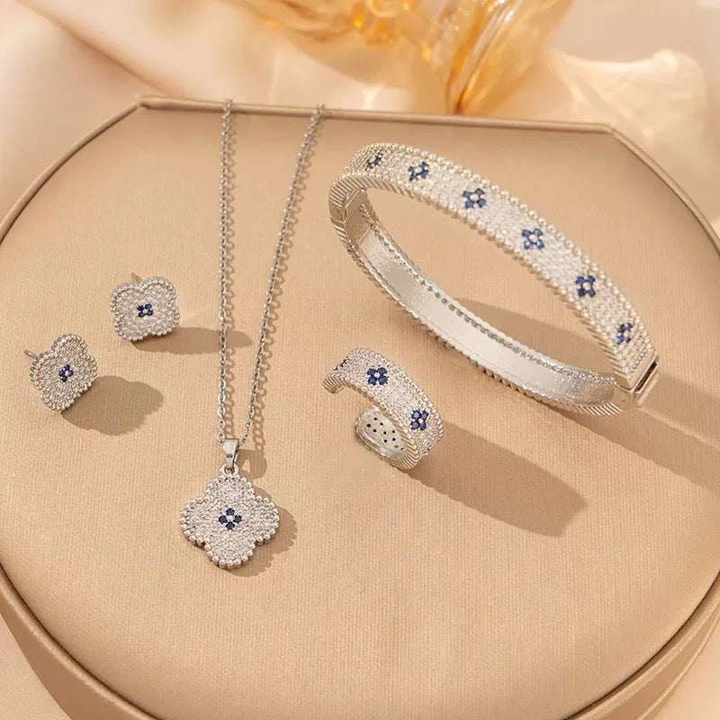 Floral Gold-Plated Jewellery Set