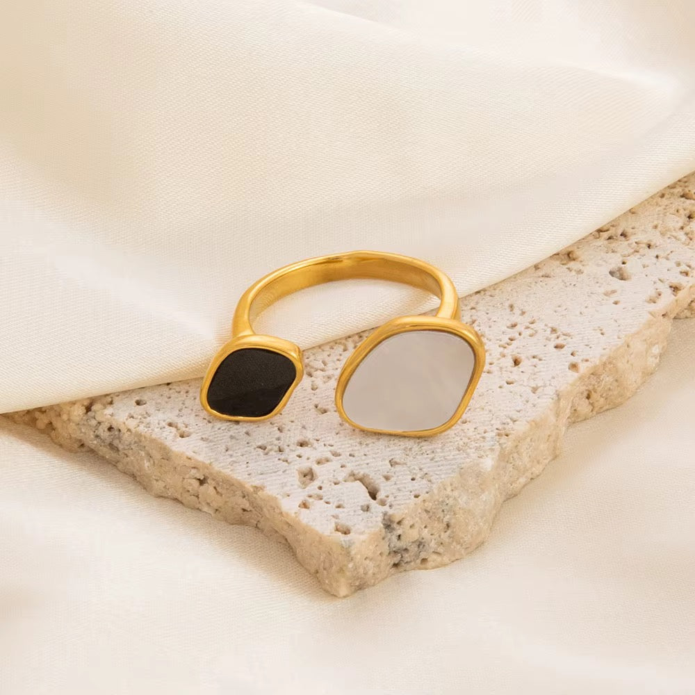 Elegant Gold-Plated Geometric Ring Set for Women