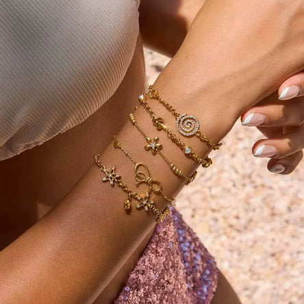 Stainless Steel Gold Knot Chain Bracelet for Women – Waterproof, Tarnish-Resistant & Hypoallergenic Adjustable Bracelet