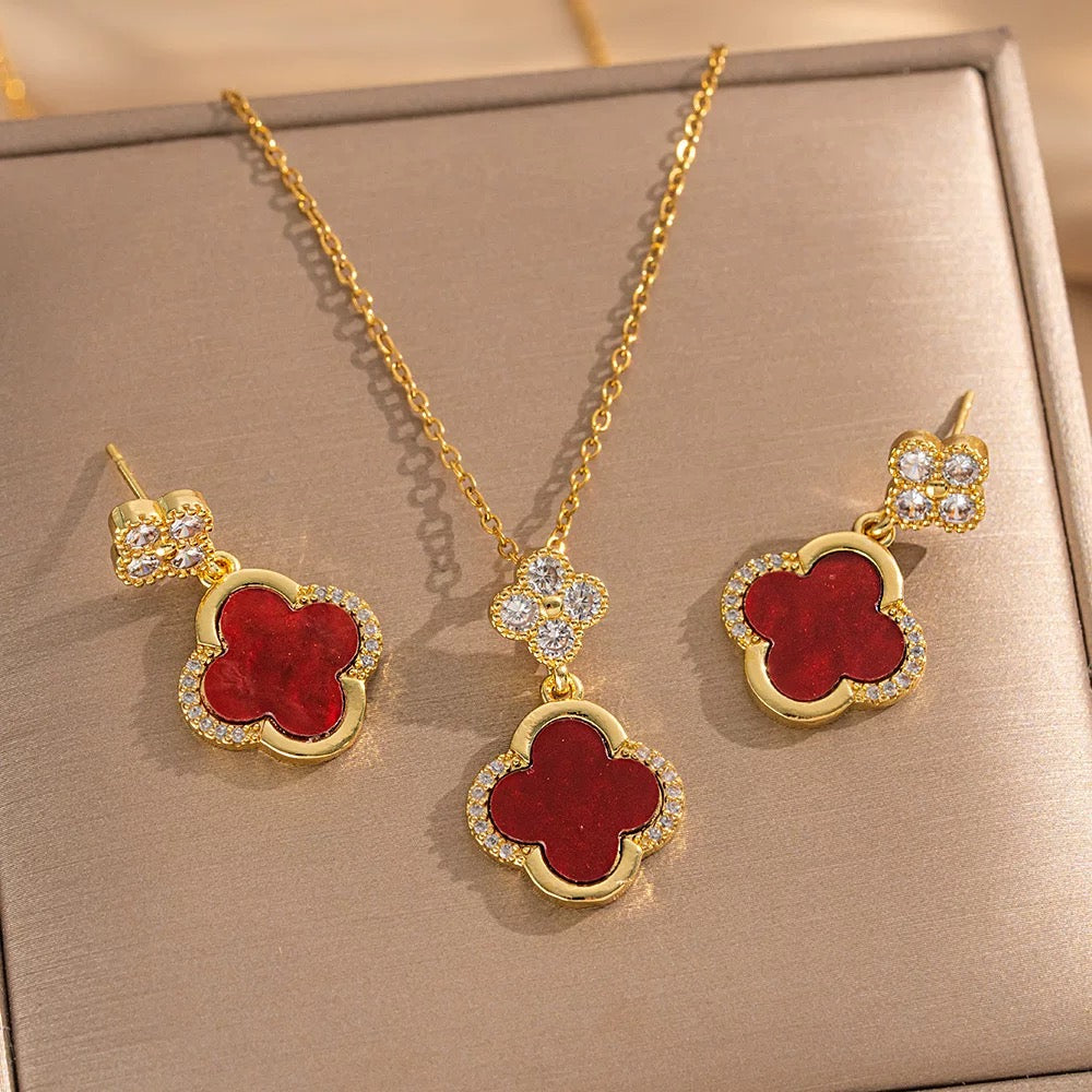 18K Gold Plated Stainless Steel Four Leaf Clover Pendant Necklace and Earrings Set
